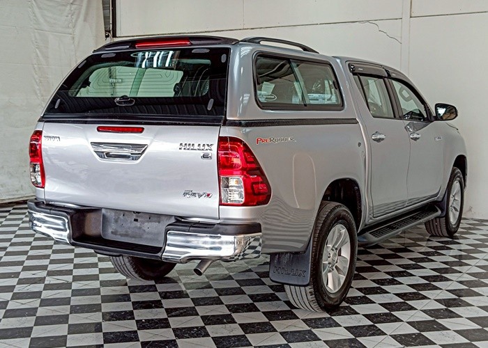 Used 12
                    TOYOTA
                     for Sale Image