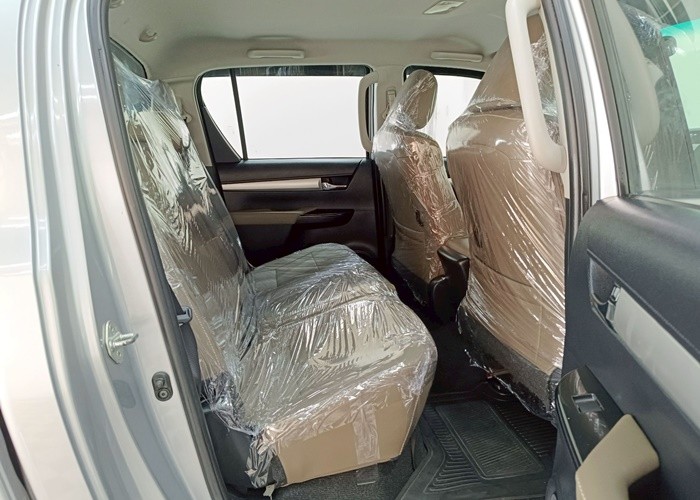 Used 12
                    TOYOTA
                     for Sale Image