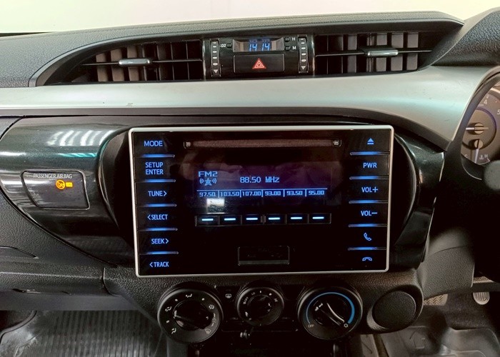 Used 12
                    TOYOTA
                     for Sale Image