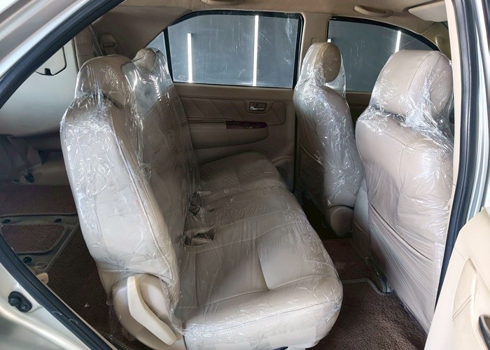 Used 5
                    TOYOTA
                     for Sale Image