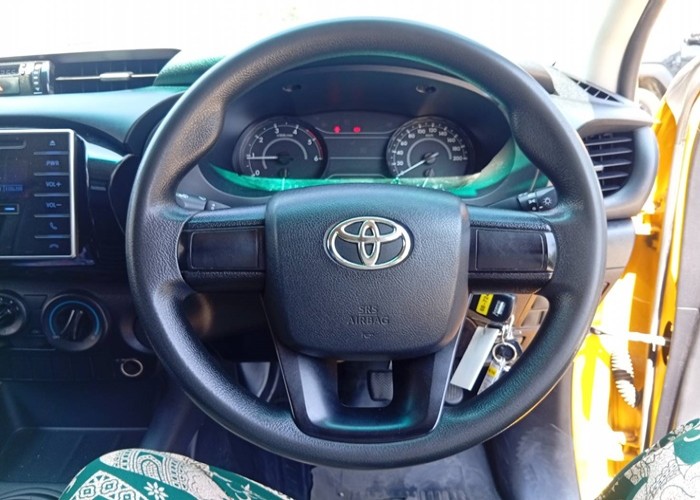 Used 9
                    TOYOTA
                     for Sale Image