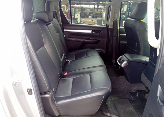 Used 4
                    TOYOTA
                     for Sale Image