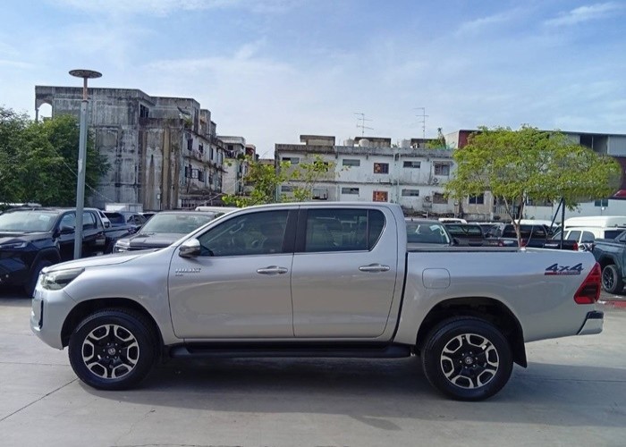 Used 4
                    TOYOTA
                     for Sale Image