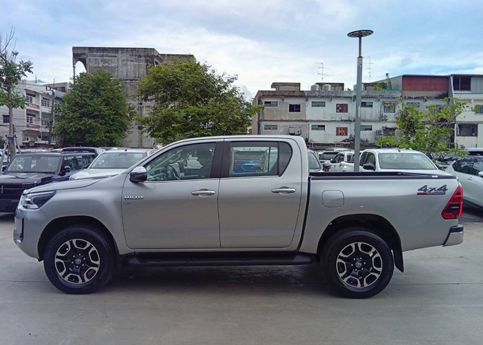 Used 4
                    TOYOTA
                     for Sale Image