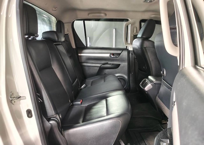 Used 6
                    TOYOTA
                     for Sale Image