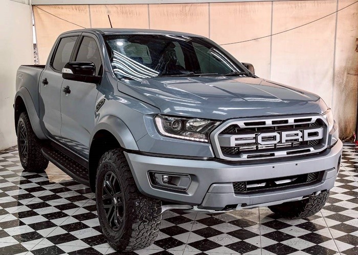 Used 9
                    FORD
                     for Sale Image