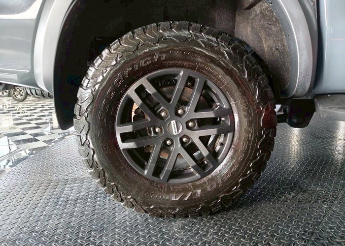 Used 9
                    FORD
                     for Sale Image