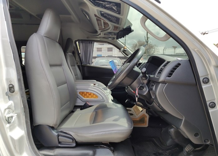 Used 8
                    TOYOTA
                     for Sale Image