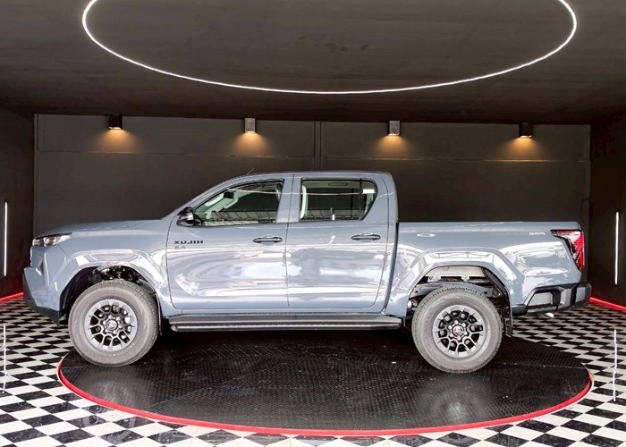 Used 5
                    TOYOTA
                     for Sale Image