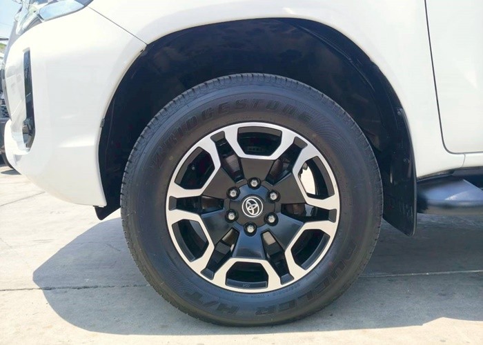 Used 12
                    TOYOTA
                     for Sale Image