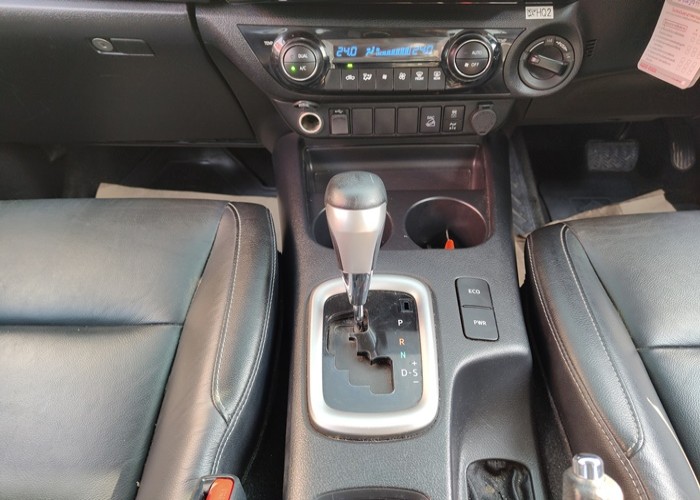 Used 7
                    TOYOTA
                     for Sale Image