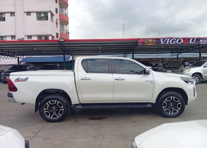 Used 7
                    TOYOTA
                     for Sale Image