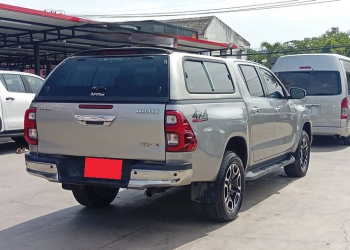 Used 6
                    TOYOTA
                     for Sale Image