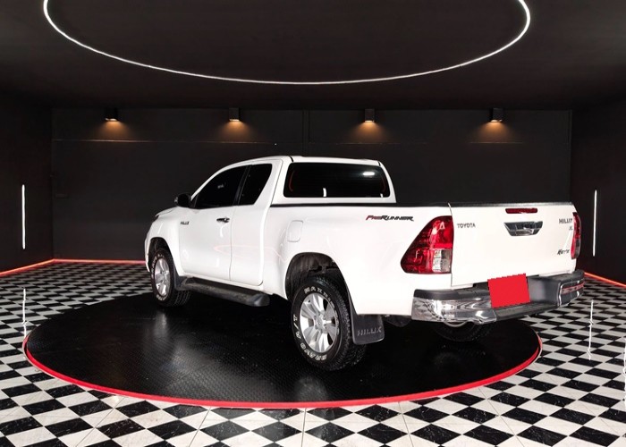 Used 7
                    TOYOTA
                     for Sale Image