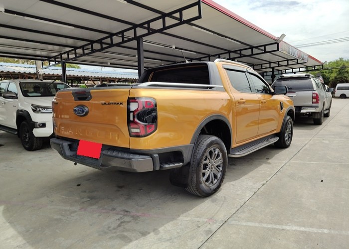 Used 8
                    FORD
                     for Sale Image