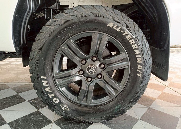 Used 6
                    TOYOTA
                     for Sale Image