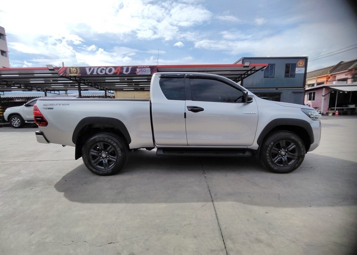 Used 8
                    TOYOTA
                     for Sale Image