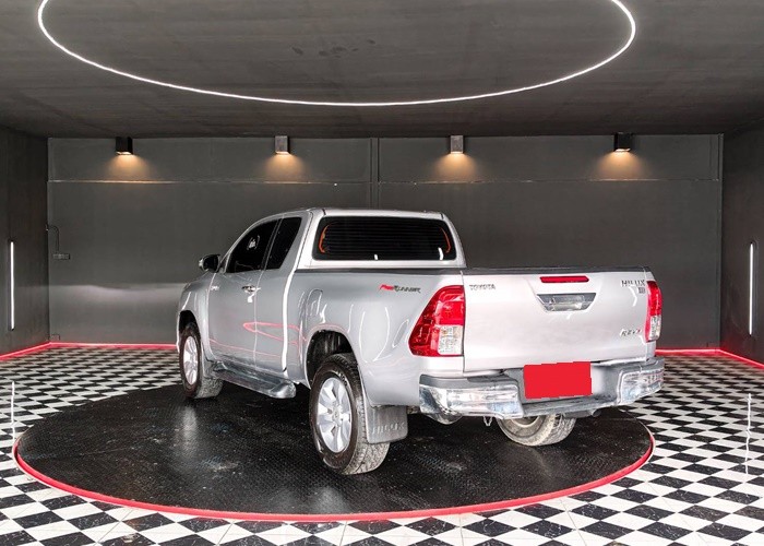 Used 9
                    TOYOTA
                     for Sale Image