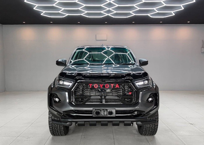 Used 8
                    TOYOTA
                     for Sale Image