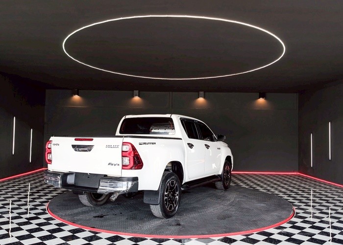 Used 5
                    TOYOTA
                     for Sale Image