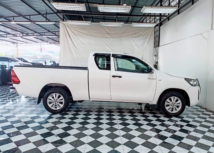 Used 10
                    TOYOTA
                     for Sale Image