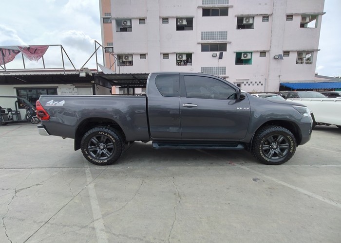 Used 7
                    TOYOTA
                     for Sale Image