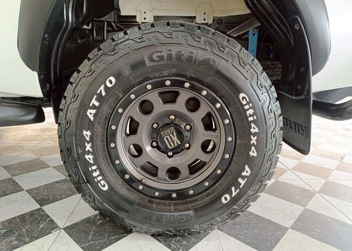 Used 11
                    TOYOTA
                     for Sale Image