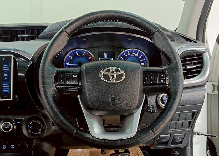 Used 11
                    TOYOTA
                     for Sale Image