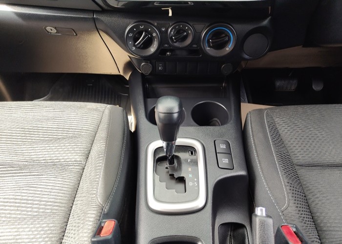 Used 5
                    TOYOTA
                     for Sale Image