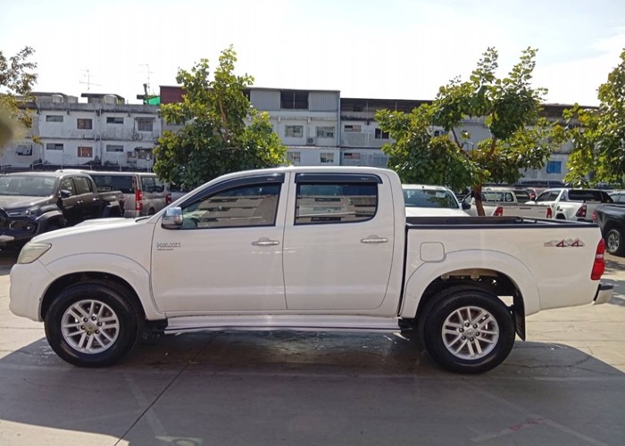 Used 11
                    TOYOTA
                     for Sale Image