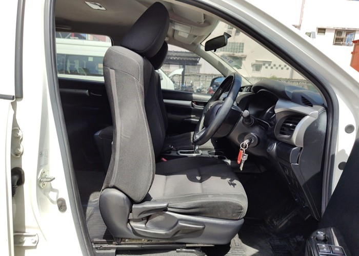 Used 11
                    TOYOTA
                     for Sale Image