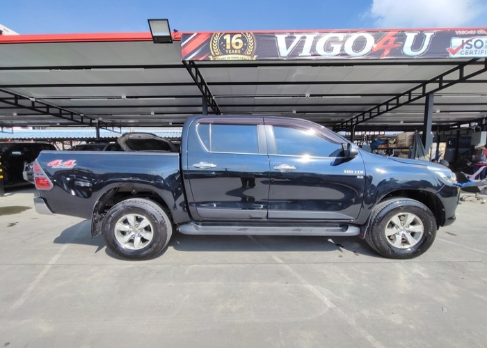 Used 11
                    TOYOTA
                     for Sale Image