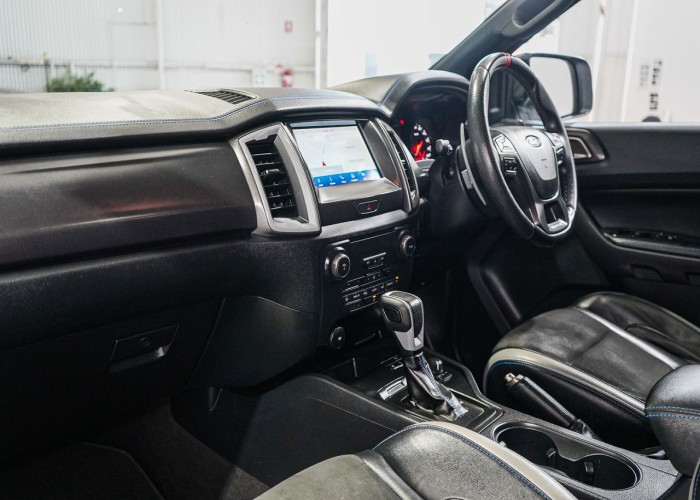 Used 8
                    FORD
                     for Sale Image