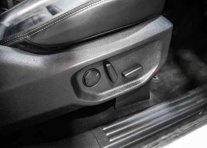 Used 6
                    FORD
                     for Sale Image