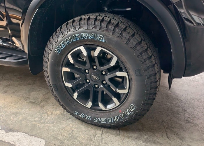 Used 6
                    FORD
                     for Sale Image