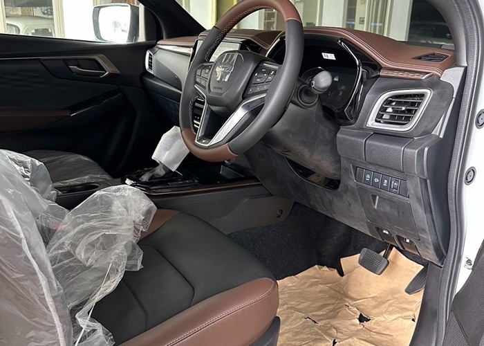 Used 6
                    ISUZU
                     for Sale Image