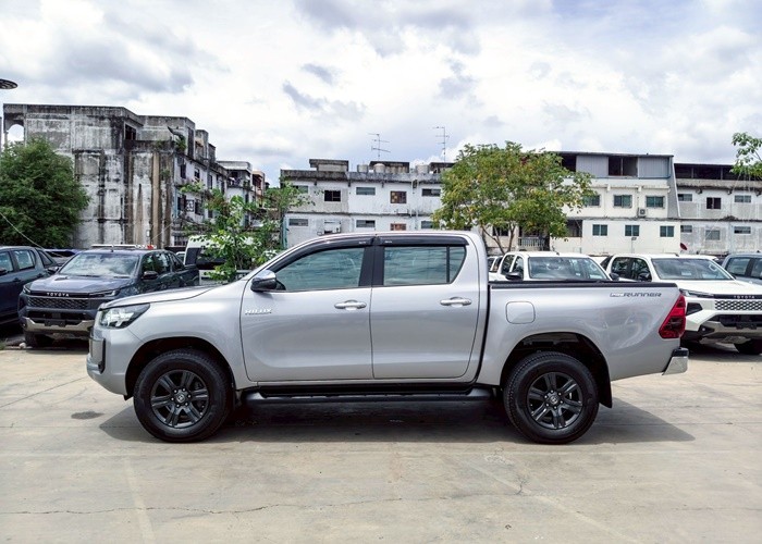 Used 11
                    TOYOTA
                     for Sale Image