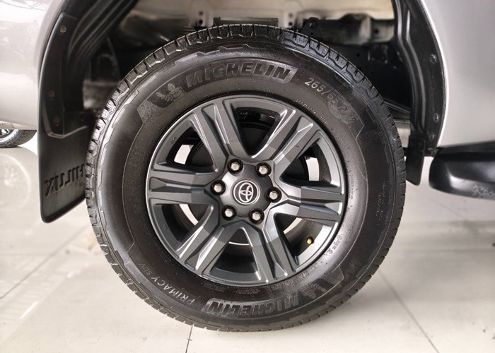Used 11
                    TOYOTA
                     for Sale Image