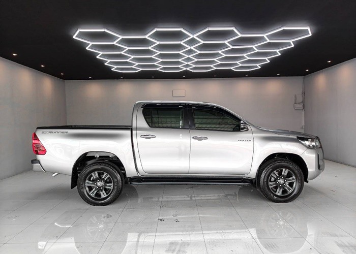 Used 11
                    TOYOTA
                     for Sale Image