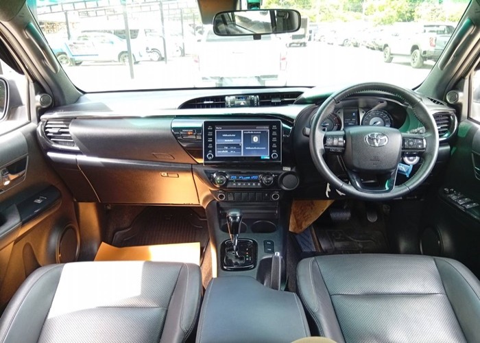Used 8
                    TOYOTA
                     for Sale Image