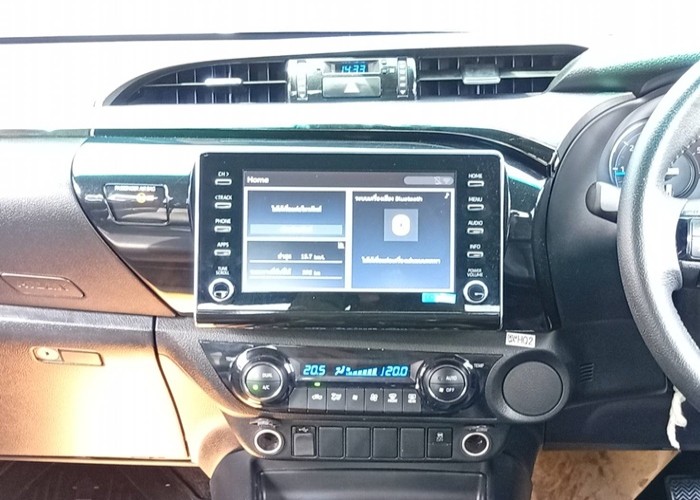 Used 8
                    TOYOTA
                     for Sale Image