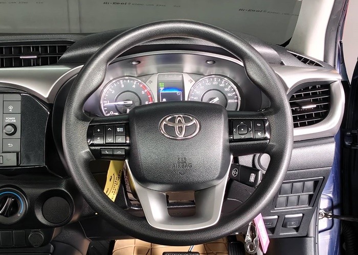 Used 8
                    TOYOTA
                     for Sale Image