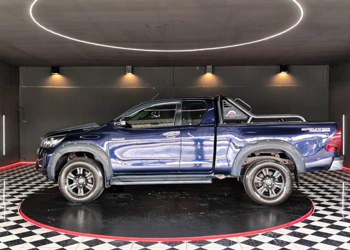 Used 8
                    TOYOTA
                     for Sale Image
