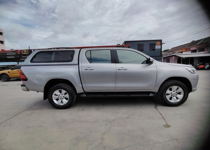 Used 7
                    TOYOTA
                     for Sale Image