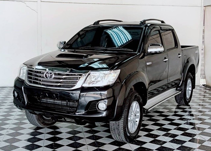 Used 10
                    TOYOTA
                     for Sale Image