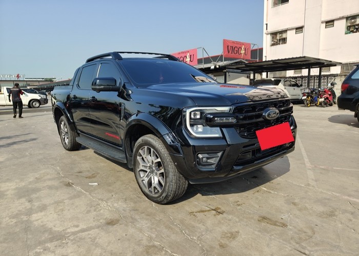 Used 8
                    FORD
                     for Sale Image