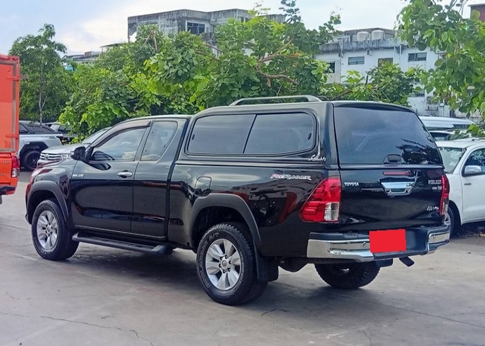 Used 8
                    TOYOTA
                     for Sale Image