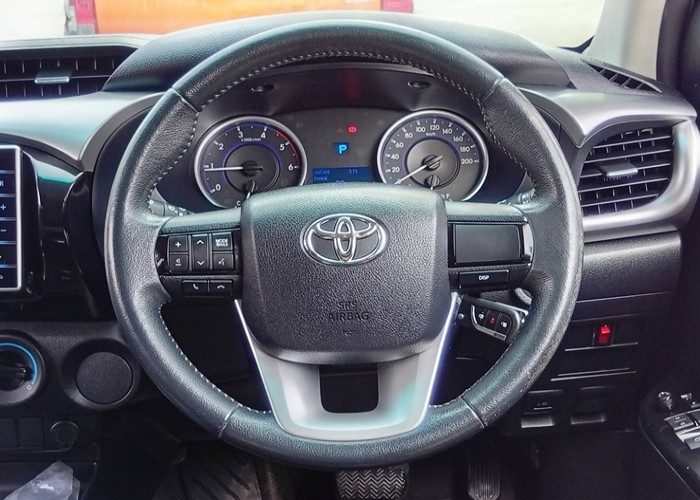 Used 8
                    TOYOTA
                     for Sale Image