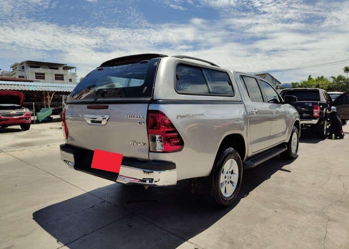 Used 12
                    TOYOTA
                     for Sale Image