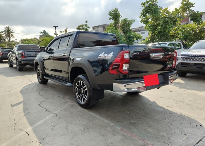 Used 6
                    TOYOTA
                     for Sale Image